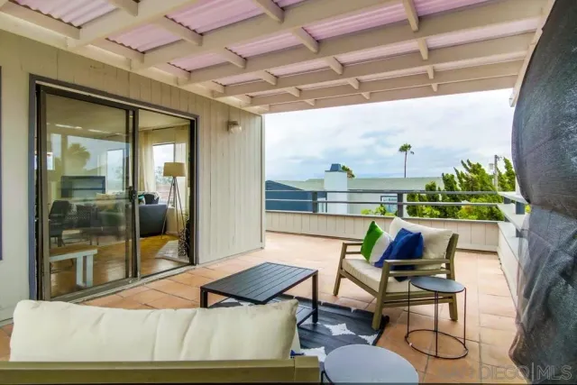 $3,600,000 | 1920 Beryl Street, San Diego, CA 92109