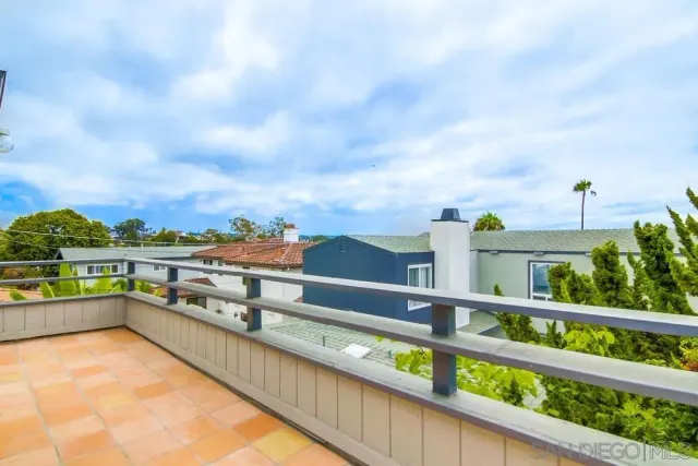 $3,600,000 | 1920 Beryl Street, San Diego, CA 92109