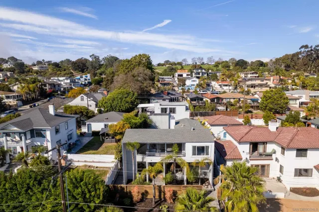 $3,600,000 | 1920 Beryl Street, San Diego, CA 92109