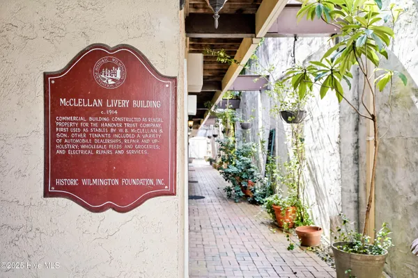 $257,900 | 118 Dock Street, Unit 11, Wilmington, NC 28401