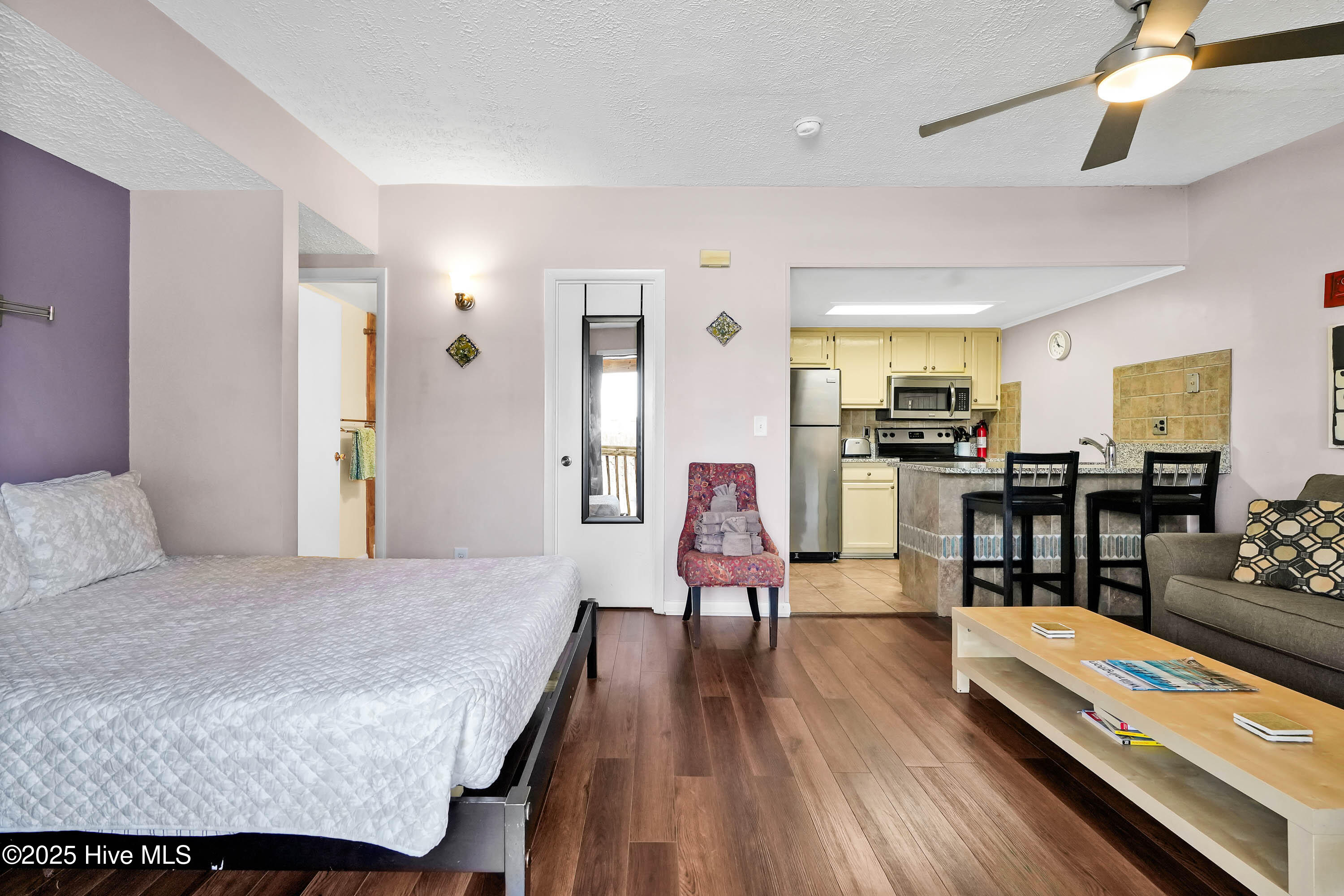 118 Dock Street, Unit 11 Wilmington, NC 28401 - Photo 11 of 41 118DockStreetUnit11-10