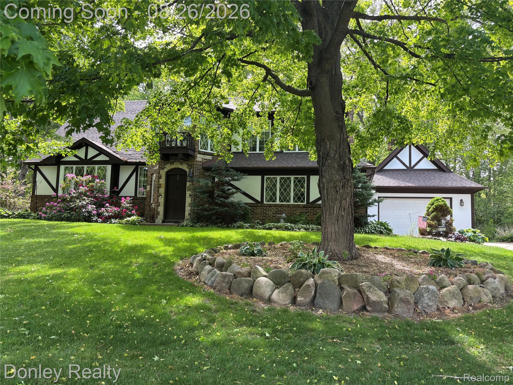 5163 Burning Tree Road Kalamazoo, MI 49009 - Photo 1 of 51 IMG_4660.jpeg