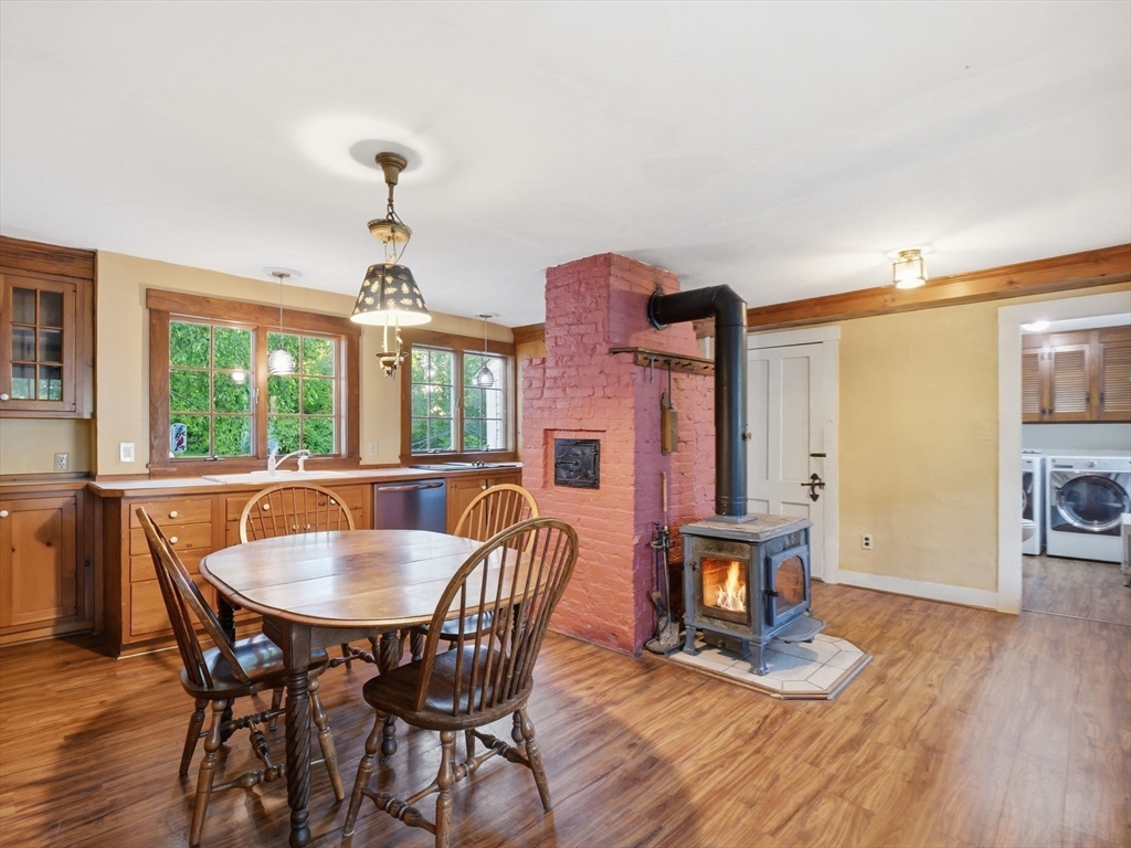 834 Pleasant Street Athol, MA 01331 - Photo 10 of 40