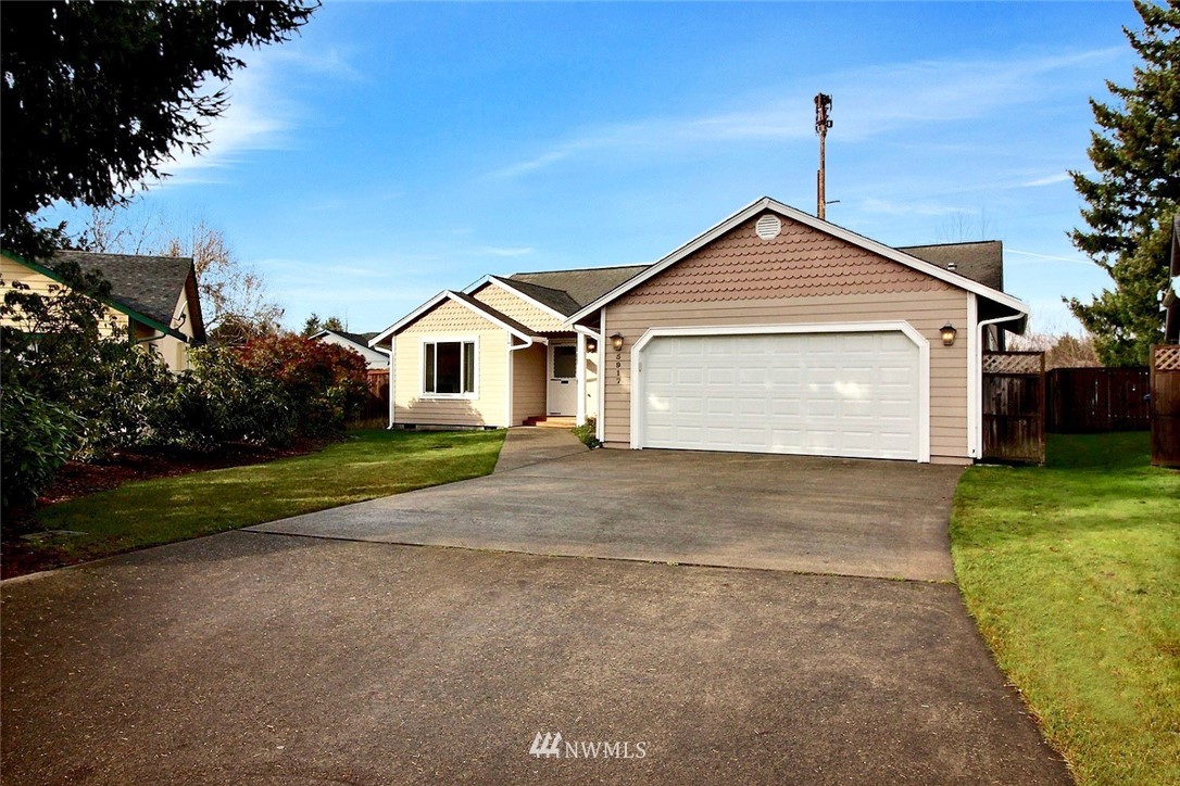5917 Cherokee Loop Southeast Lacey, WA 98513 - Photo 2 of 25 Gallery Image 2