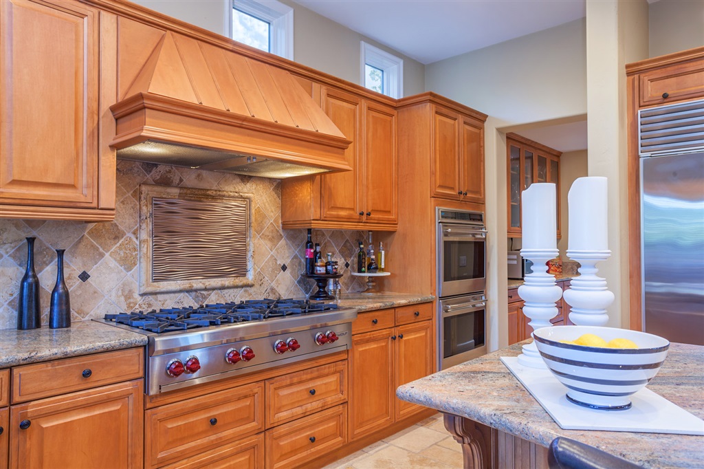 8140 Pale Moon Road San Diego, CA 92127 - Photo 4 of 25