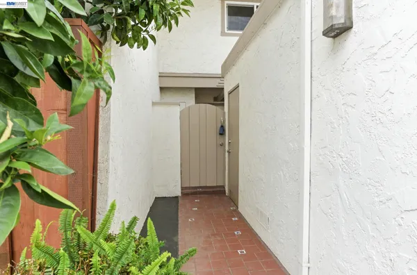 $1,198,000 | 10439 Mary Avenue, Cupertino, CA 95014