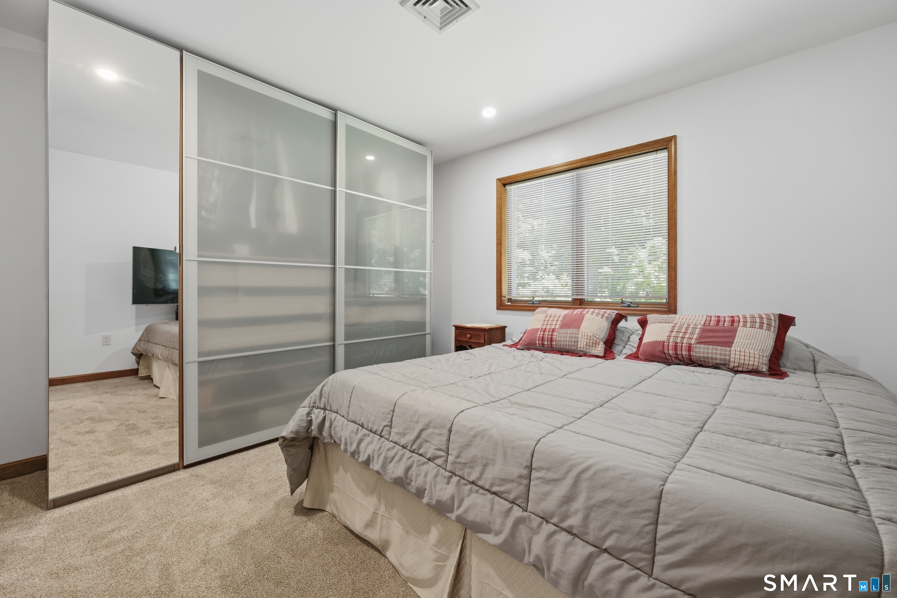 37 Tunnel Road Newtown, CT 06470 - Photo 23 of 39 Gallery Image 23