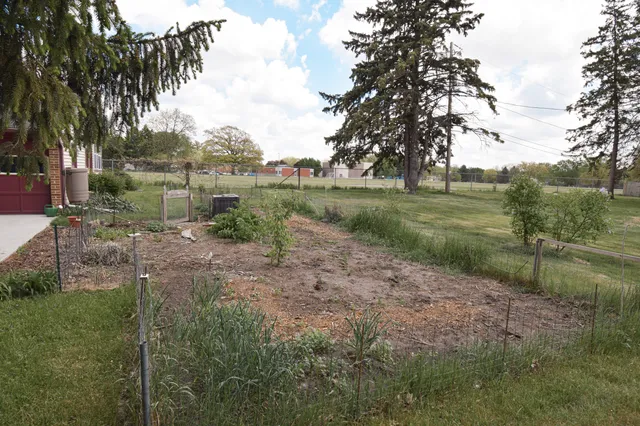 $309,000 | 1139 West Highland Street, Whitewater, WI 53190