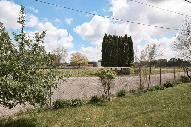 $309,000 | 1139 West Highland Street, Whitewater, WI 53190