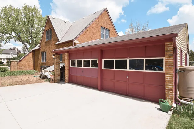 $309,000 | 1139 West Highland Street, Whitewater, WI 53190