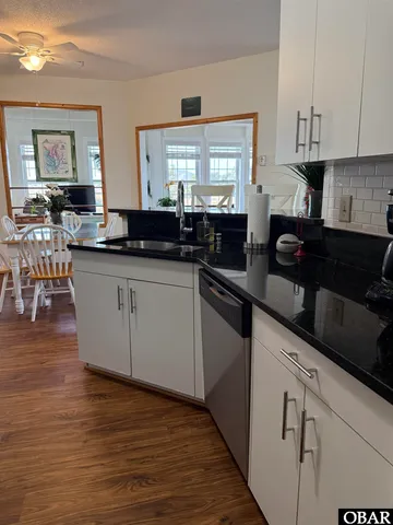 $635,000 | 405 Sextant Court, Unit 405, Manteo, NC 27954