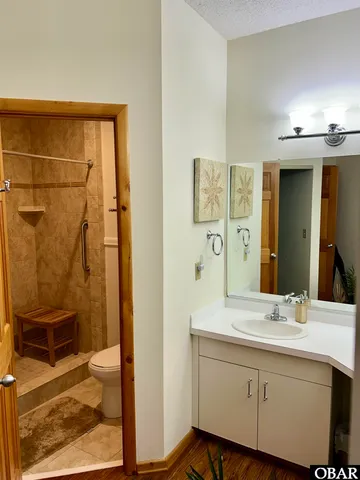 $635,000 | 405 Sextant Court, Unit 405, Manteo, NC 27954