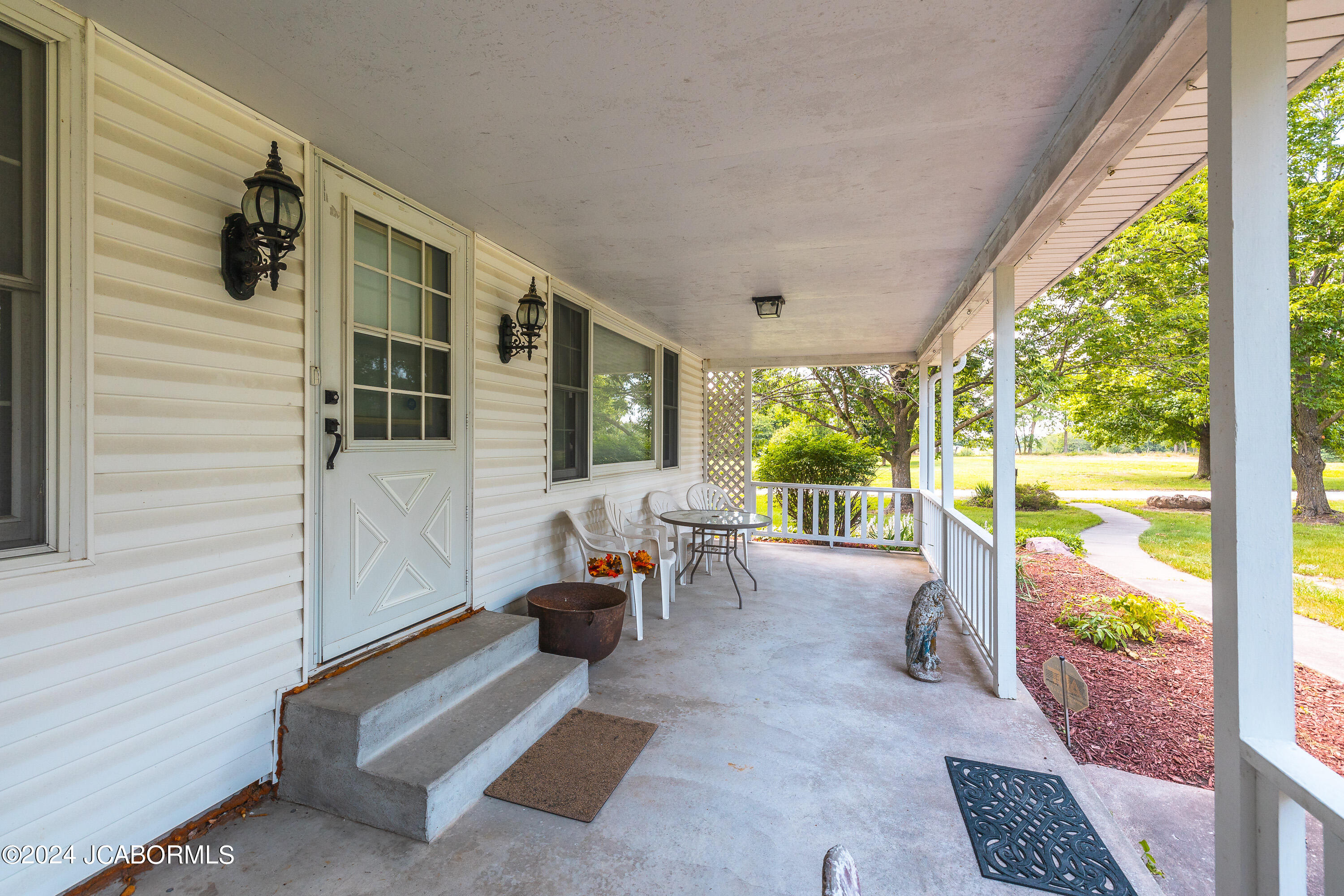 3040 State Rte H Fayette, MO 65248 - Photo 8 of 60