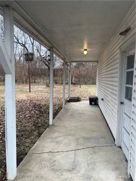 4103 Halworth Road Dayton, OH 45405 - Photo 14 of 15 Patio
