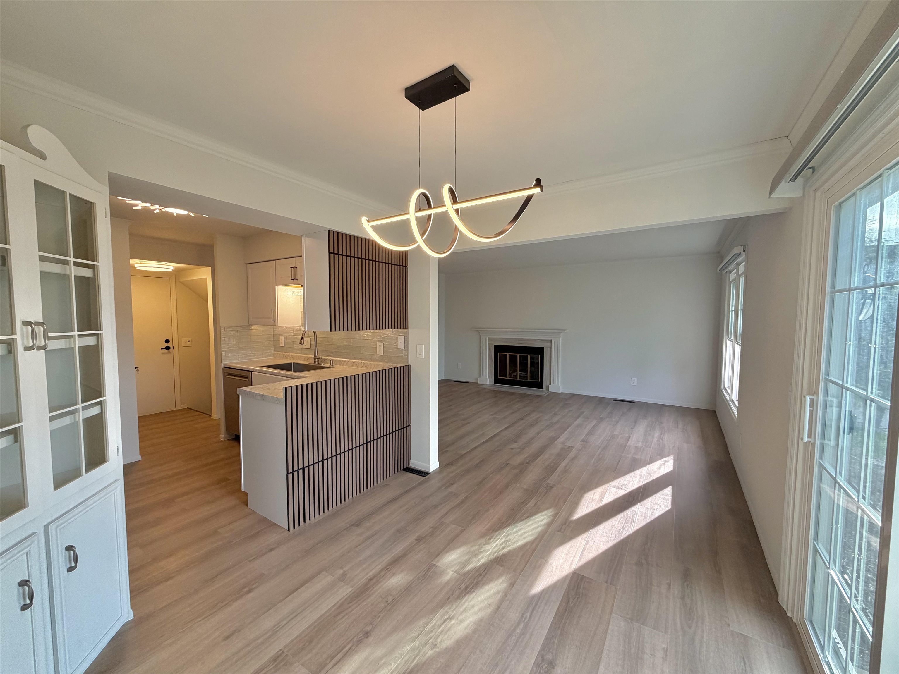 7472 Old Sauk Road Madison, WI 53717 - Photo 11 of 37