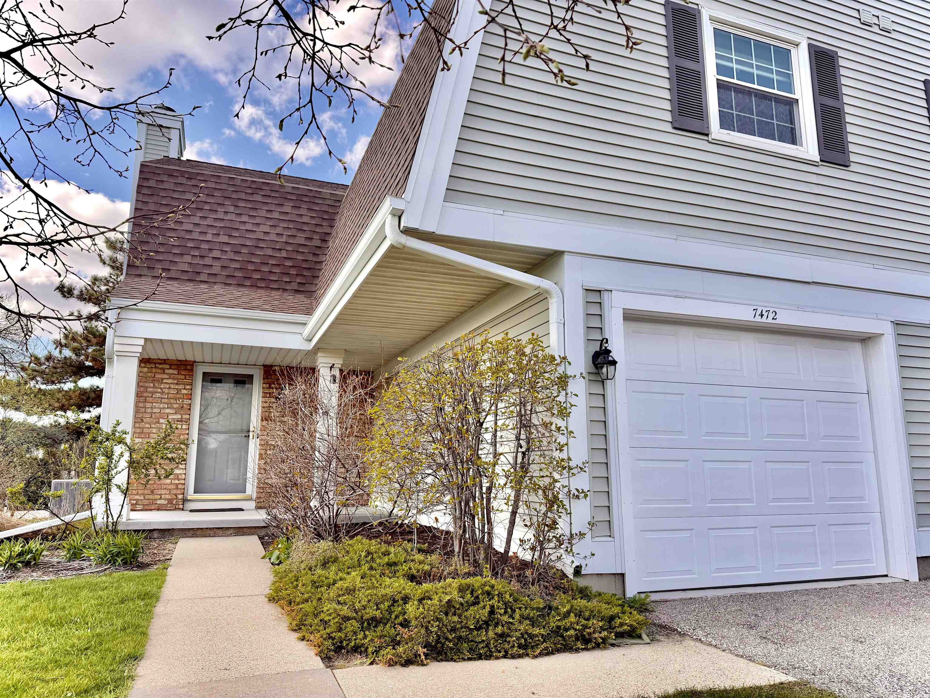 7472 Old Sauk Road Madison, WI 53717 - Photo 3 of 37