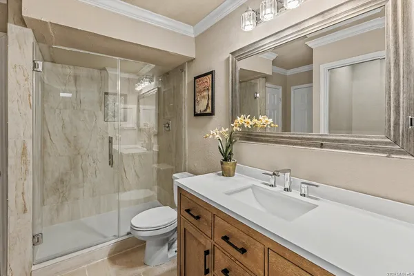 $148,800 | 5322 Medical Drive, Unit E206, San Antonio, TX 78240