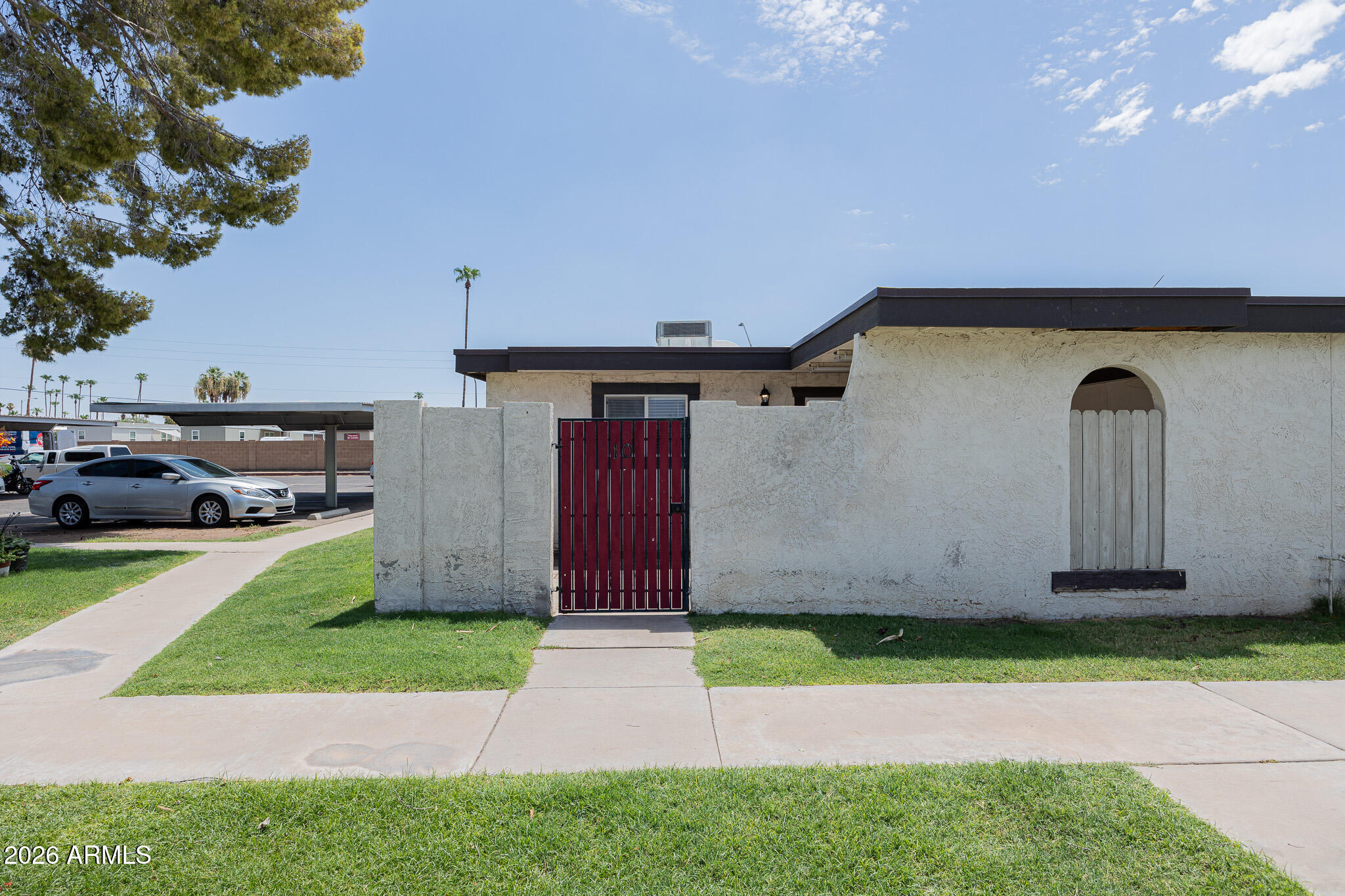 720 South Dobson Road, Unit 10 Mesa, AZ 85202 - Photo 2 of 22 B33A5568