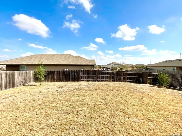 $1,749 | 6326 Encore Oaks, San Antonio, TX 78252