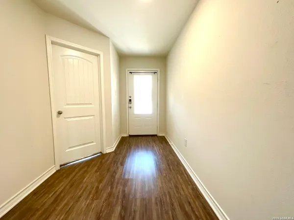 $1,749 | 6326 Encore Oaks, San Antonio, TX 78252