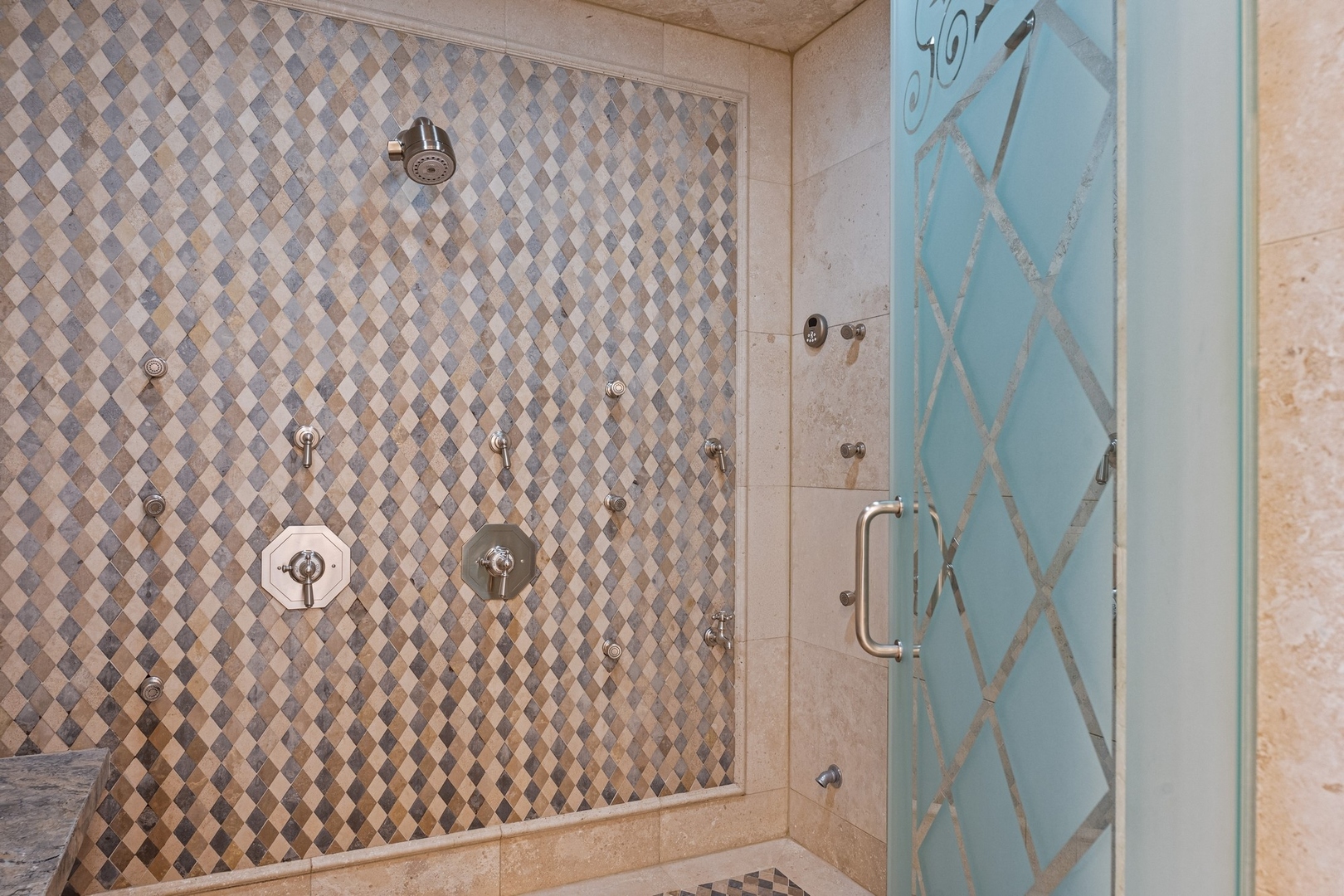 765 Sheridan Road Winnetka, IL 60093 - Photo 34 of 63 Gallery Image 34