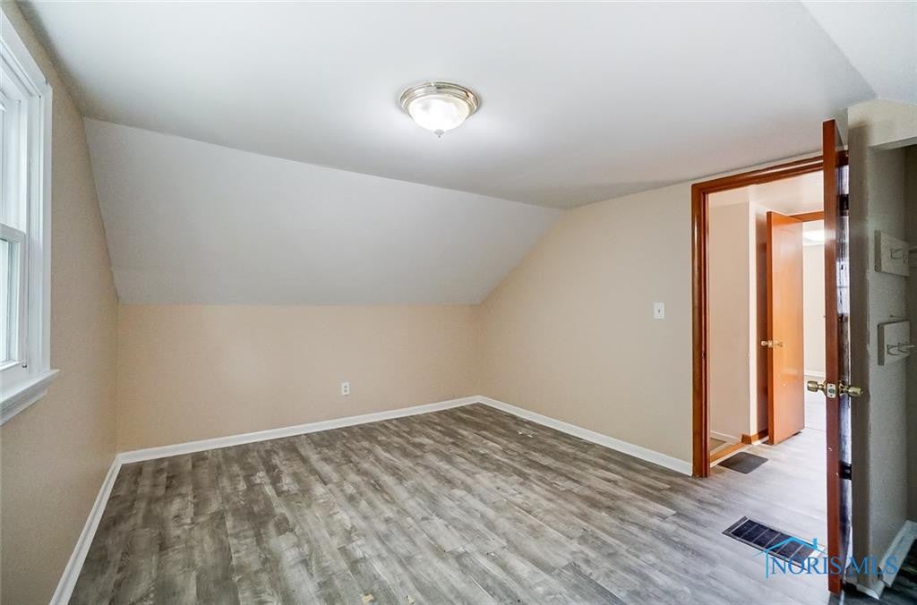 2035 Wyndhurst Road Toledo, OH 43607 - Photo 33 of 47 Gallery Image 33