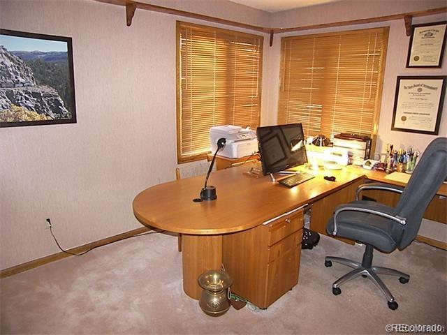 8066 Sweet Water Road Lone Tree, CO 80124 - Photo 8 of 19 Gallery Image 8