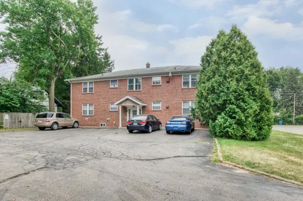 $339,000 | 3025 East Main Street, Kalamazoo, MI 49048