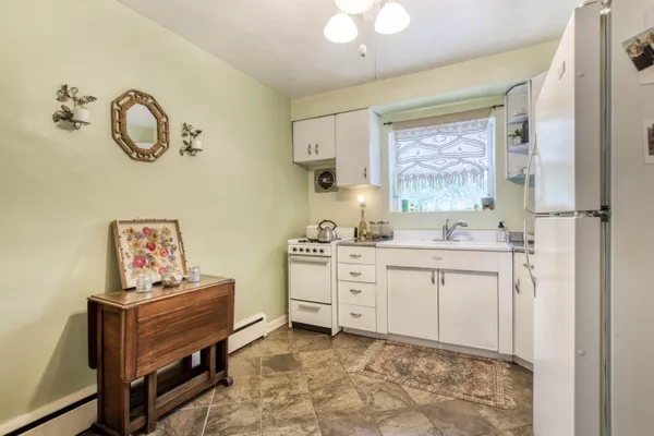 $339,000 | 3025 East Main Street, Kalamazoo, MI 49048