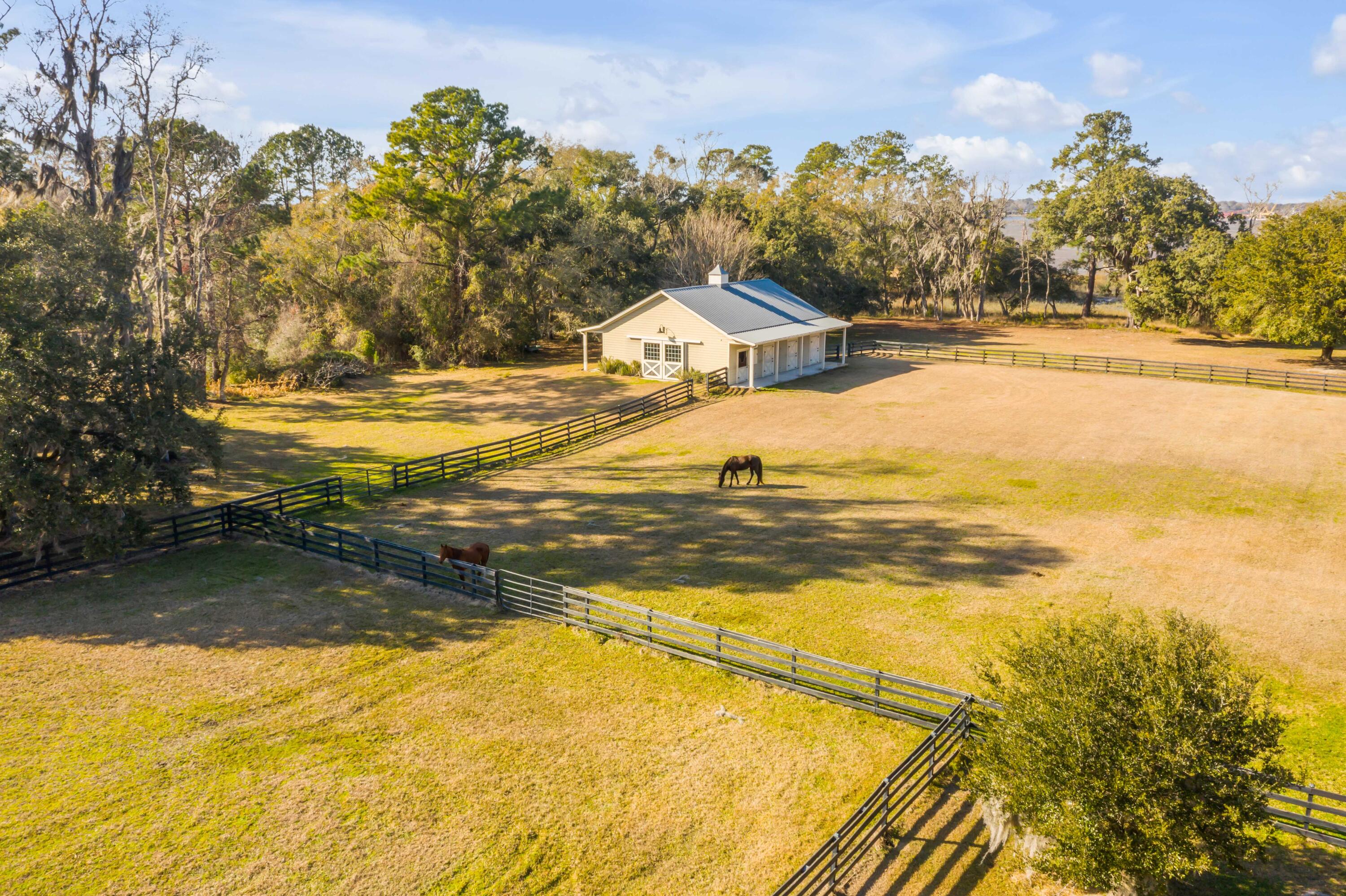 6080 Josie Ridge Road Wadmalaw Island, SC 29487 - Photo 11 of 86 4-Stall Morton Barn