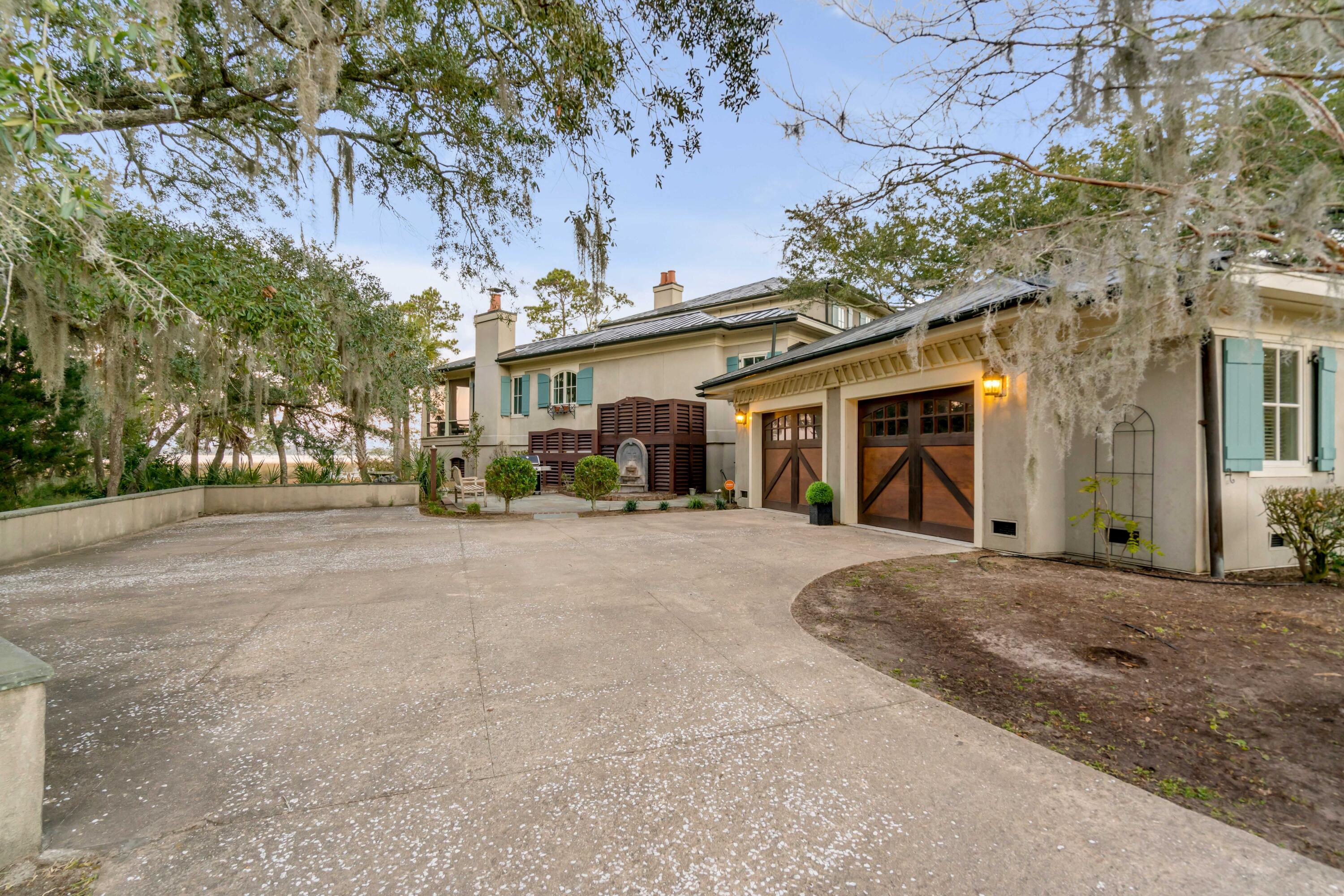 6080 Josie Ridge Road Wadmalaw Island, SC 29487 - Photo 81 of 86 Garage