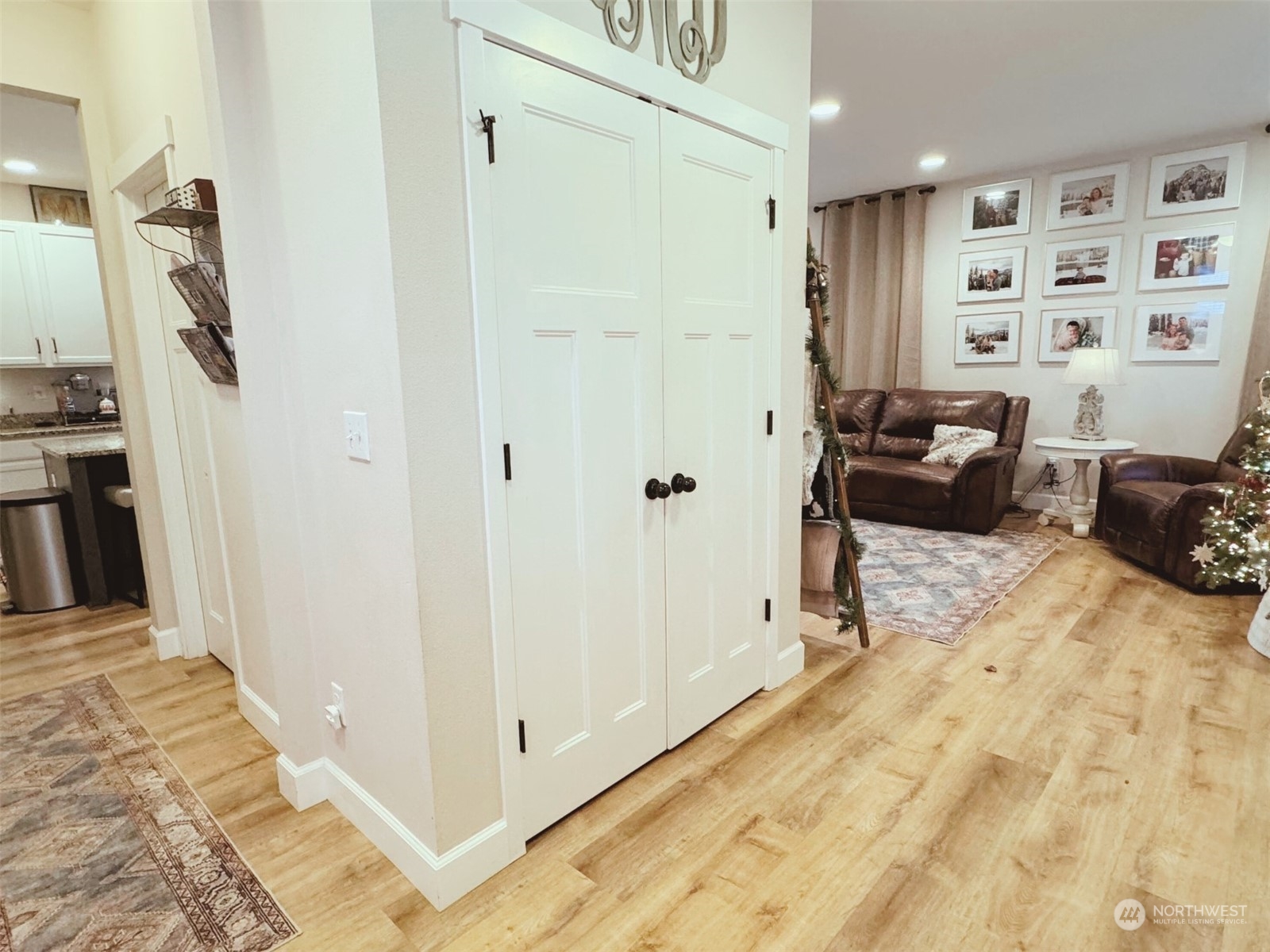 1049 Panorama Ridge Mount Vernon, WA 98273 - Photo 8 of 39 Gallery Image 8