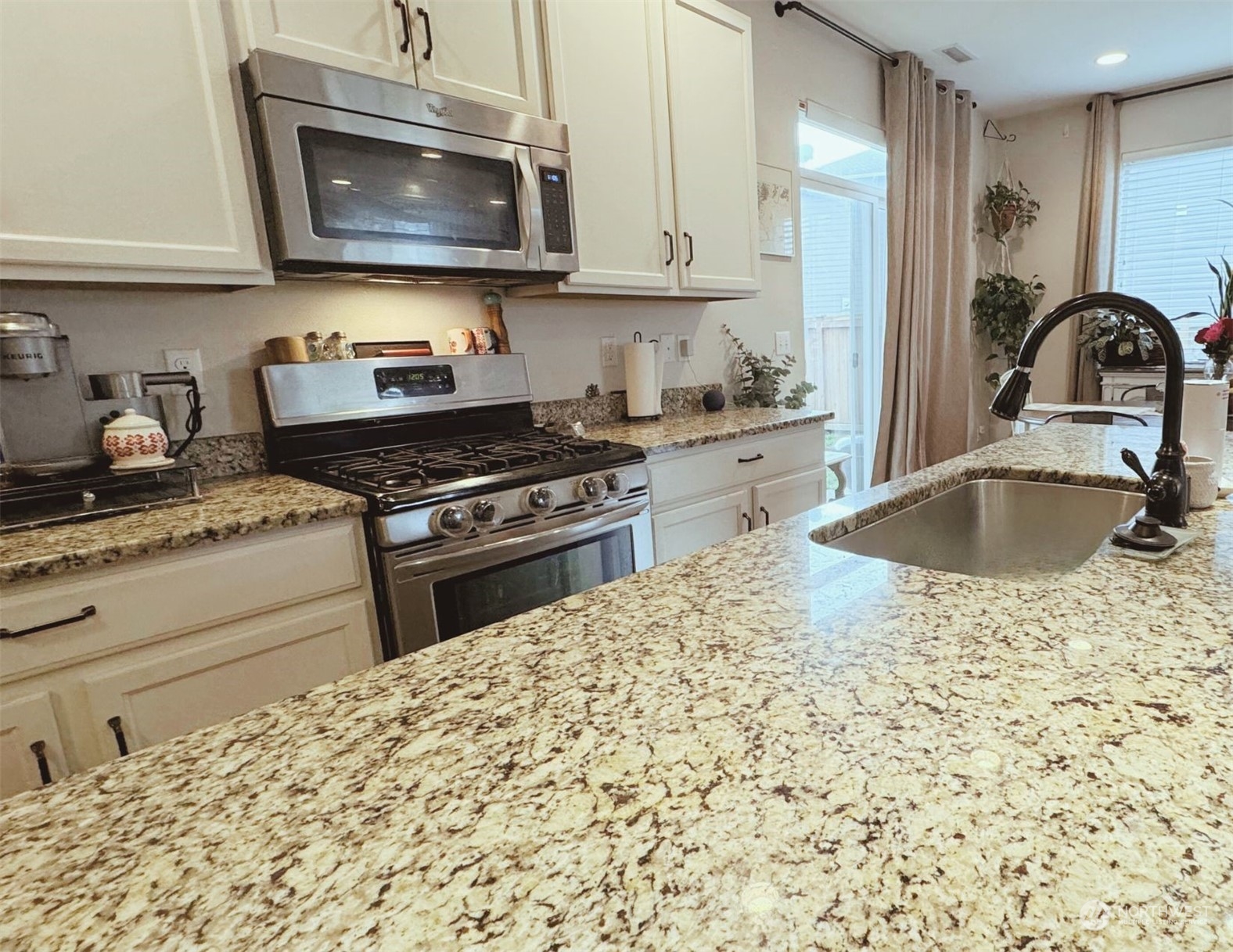 1049 Panorama Ridge Mount Vernon, WA 98273 - Photo 10 of 39 Gallery Image 10