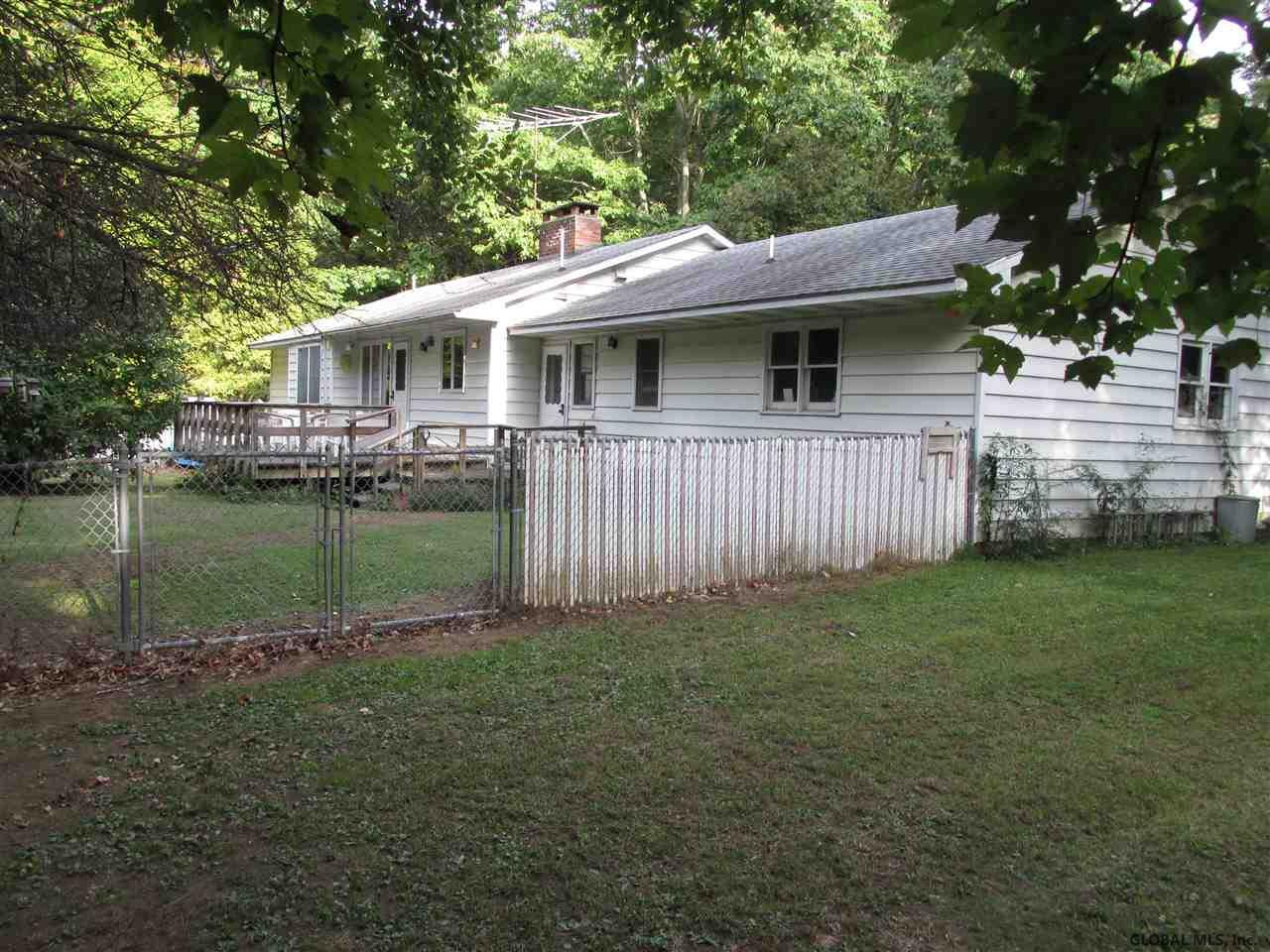 335 Roxbury Road Claverack, NY 12534 - Photo 8 of 25 Photo 8