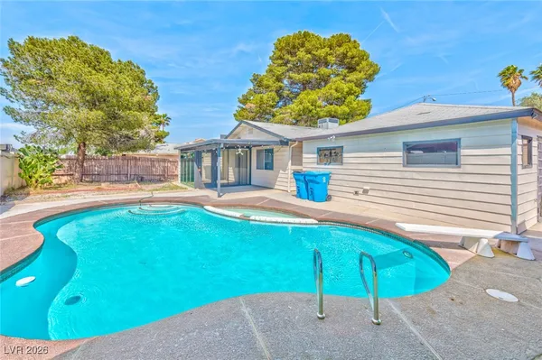 $1,795 | 5243 Orinda Avenue, Las Vegas, NV 89120