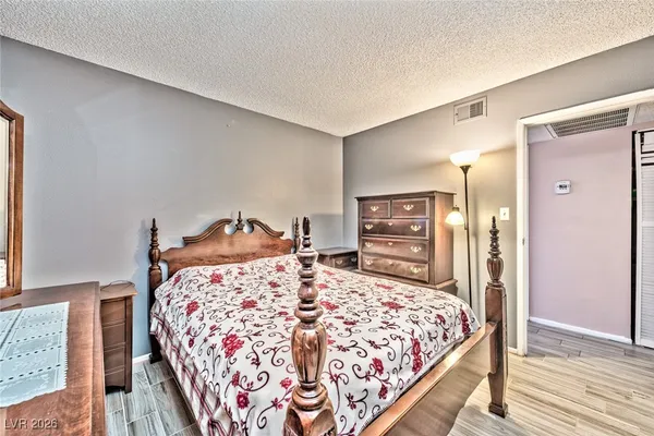 $1,795 | 5243 Orinda Avenue, Las Vegas, NV 89120