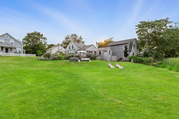 $4,995,000 | 27 North Liberty Street, Nantucket, MA 02554