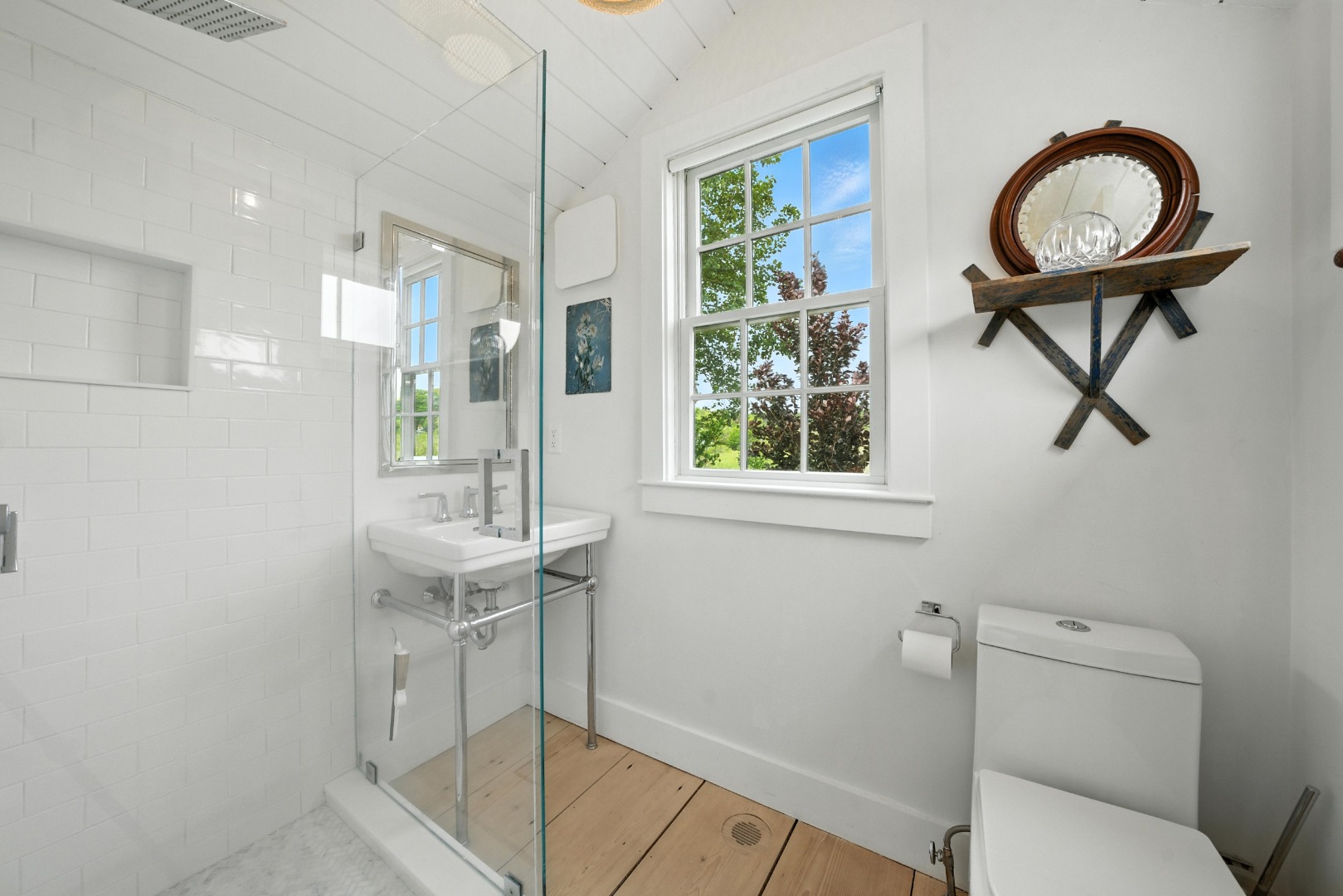 27 North Liberty Street Nantucket, MA 02554 - Photo 18 of 40