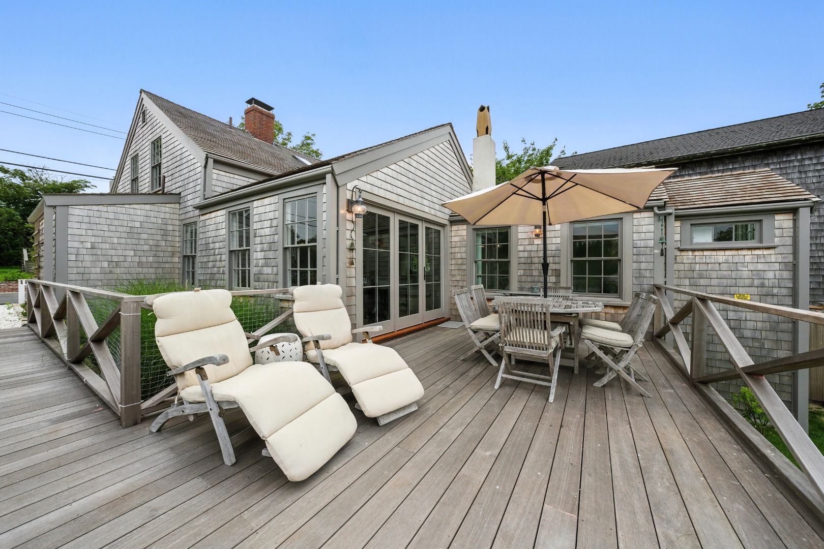 27 North Liberty Street Nantucket, MA 02554 - Photo 29 of 40
