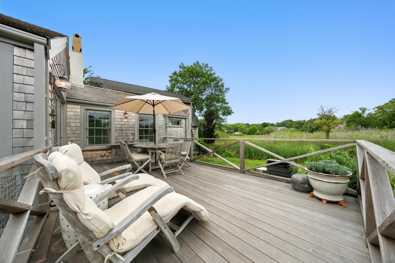 27 North Liberty Street Nantucket, MA 02554 - Photo 30 of 40