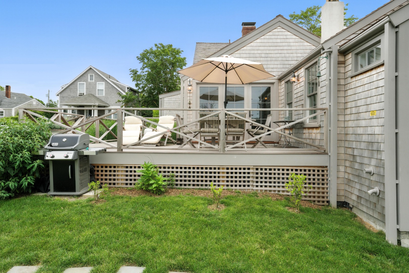 27 North Liberty Street Nantucket, MA 02554 - Photo 31 of 40
