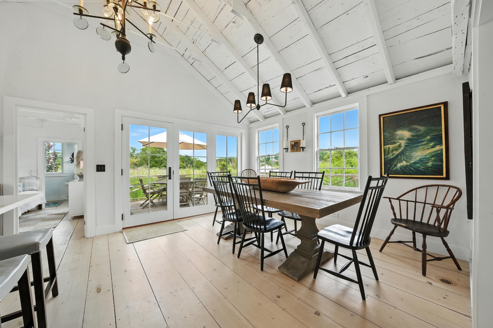 27 North Liberty Street Nantucket, MA 02554 - Photo 4 of 40