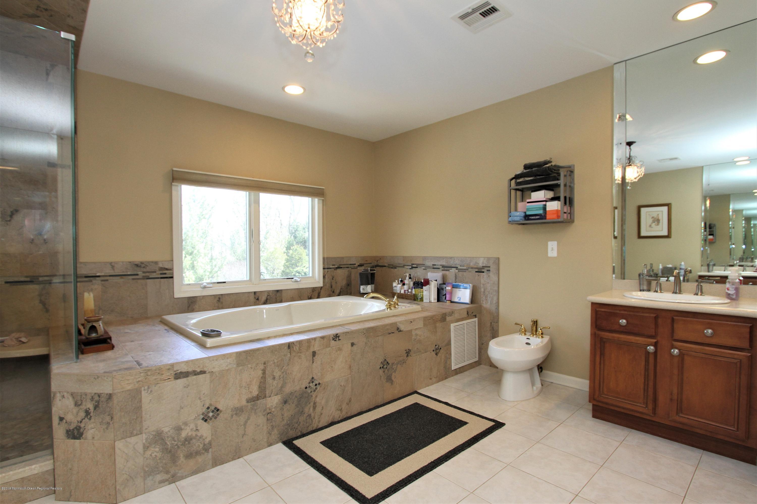 128 Conover Road Morganville, NJ 07751 - Photo 21 of 34 IMG_5522
