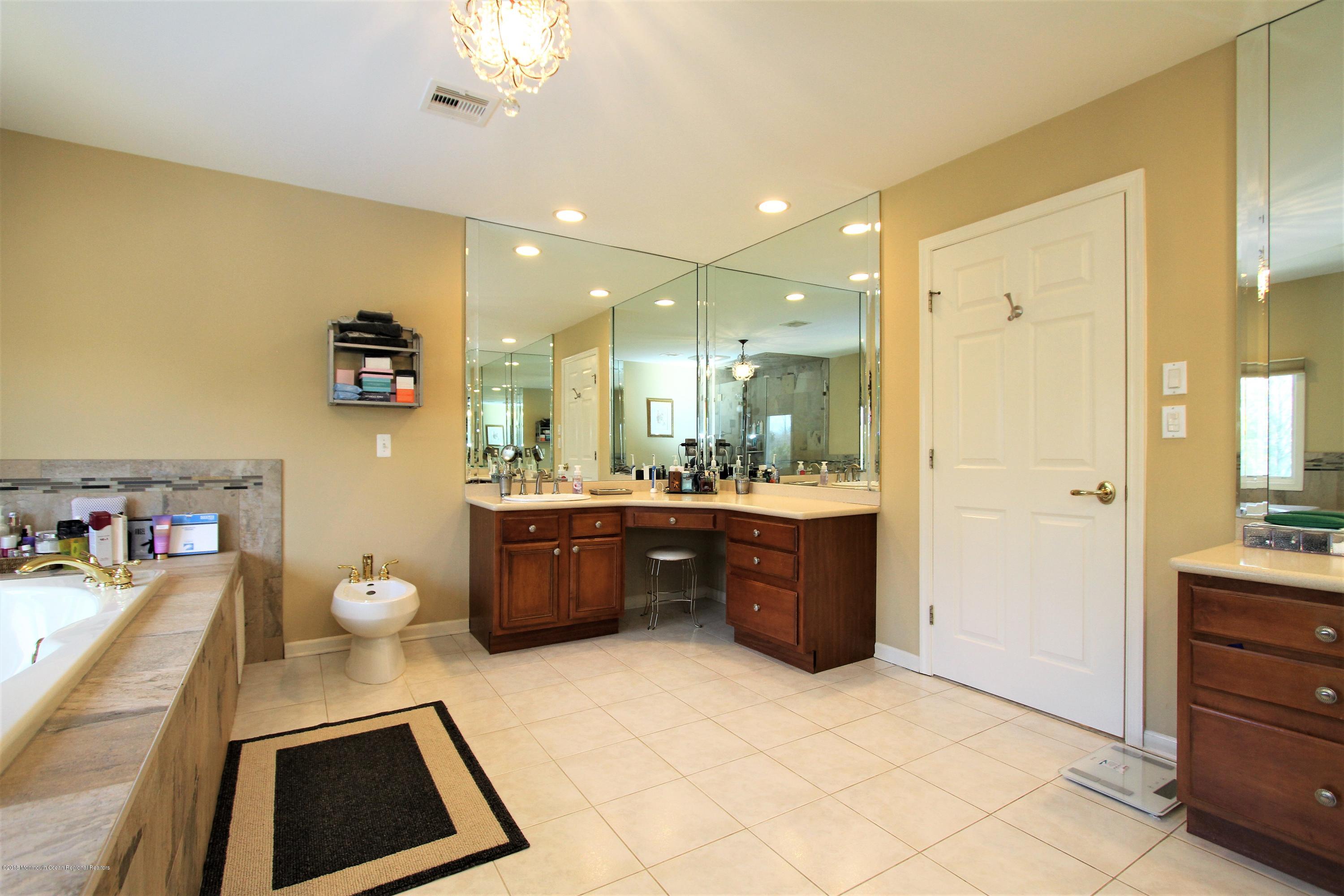 128 Conover Road Morganville, NJ 07751 - Photo 22 of 34 IMG_5526