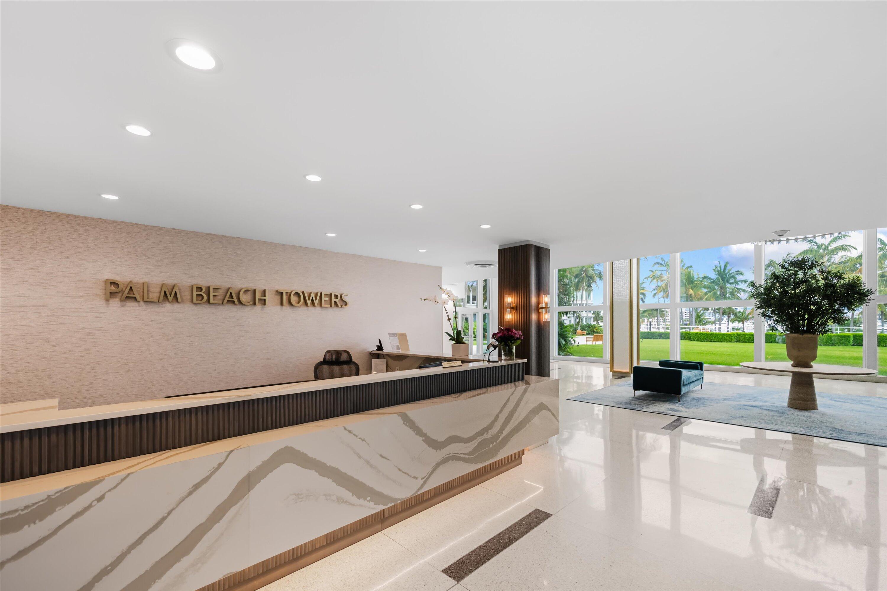 44 Cocoanut Row, Unit T27 Palm Beach, FL 33480 - Photo 23 of 40 a view of a living room and bathroom