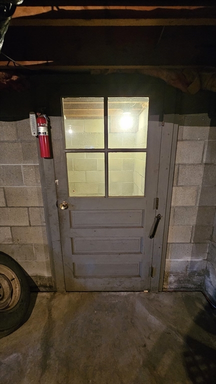 13 Capt Lathrop Drive Deerfield, MA 01373 - Photo 29 of 34 a room with a bench and a window