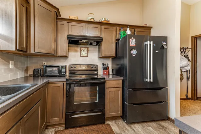 $284,900 | 260 Sunrise Circle, Rose Hill, KS 67133