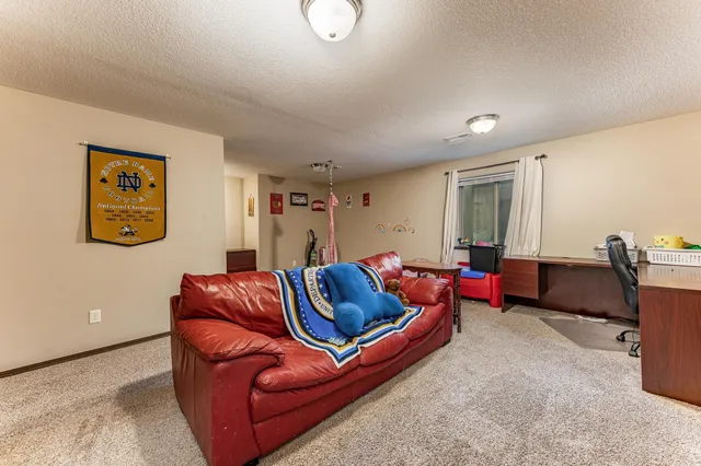 $284,900 | 260 Sunrise Circle, Rose Hill, KS 67133