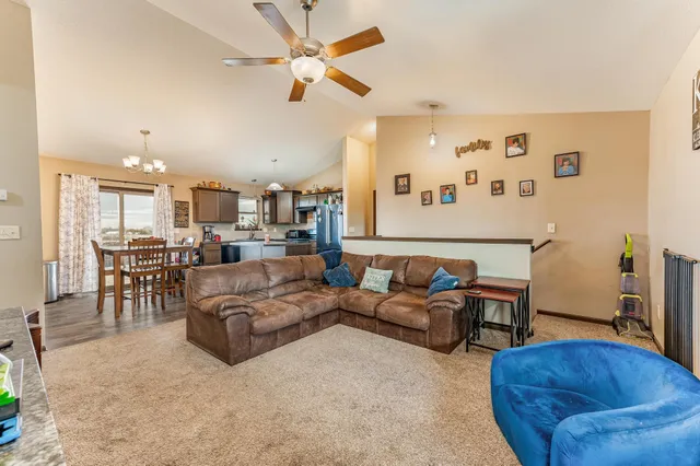 $284,900 | 260 Sunrise Circle, Rose Hill, KS 67133