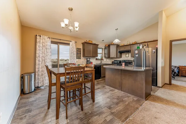 $284,900 | 260 Sunrise Circle, Rose Hill, KS 67133